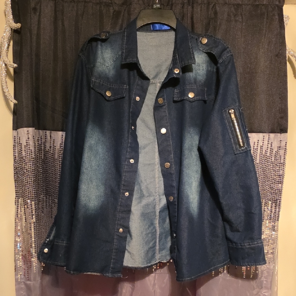 Men's Dark Blue Casual Button-Down Denim Shirt